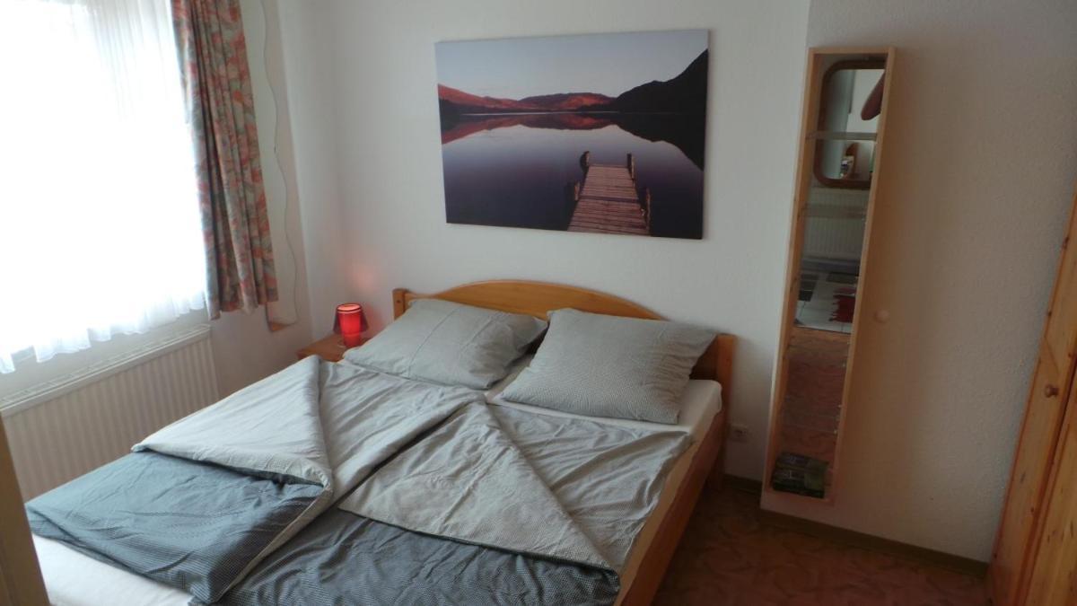 Ferienwohnung Muschel Hooksiel Exterior foto